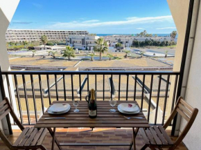 Studio naturiste bord de mer, terrasse sud, clim, parking - FR-1-249A-44